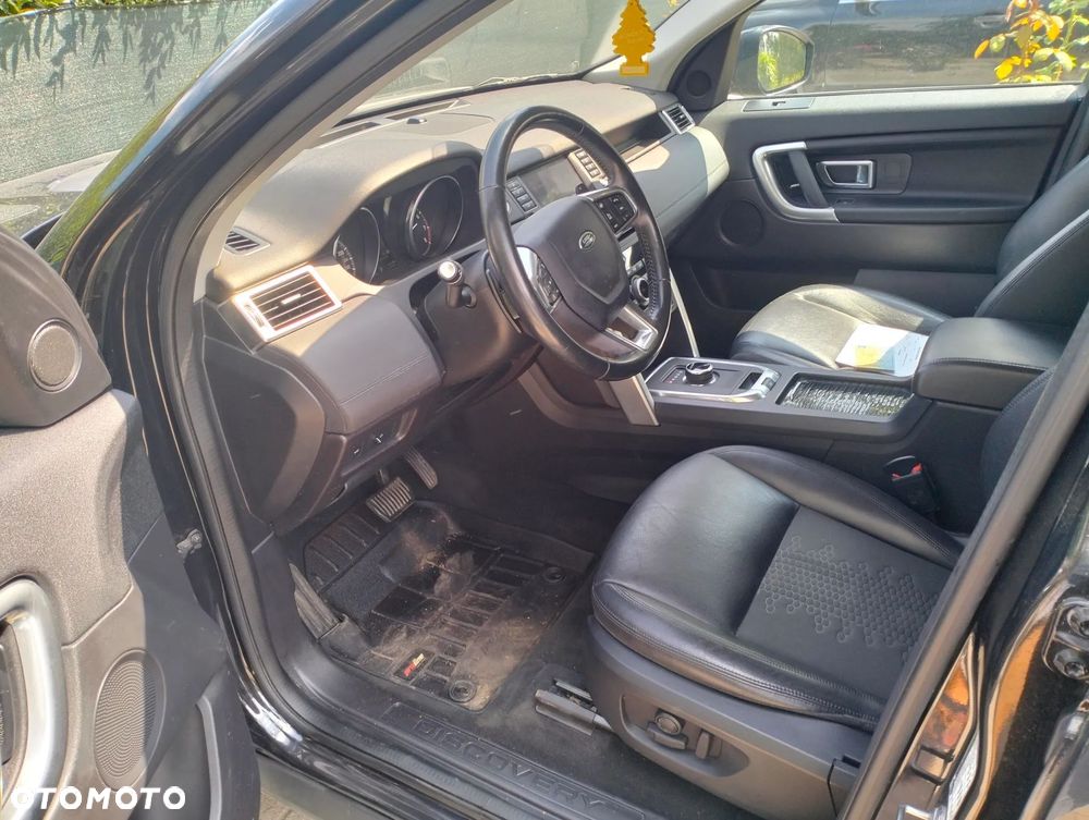 Land Rover Discovery Sport - 13