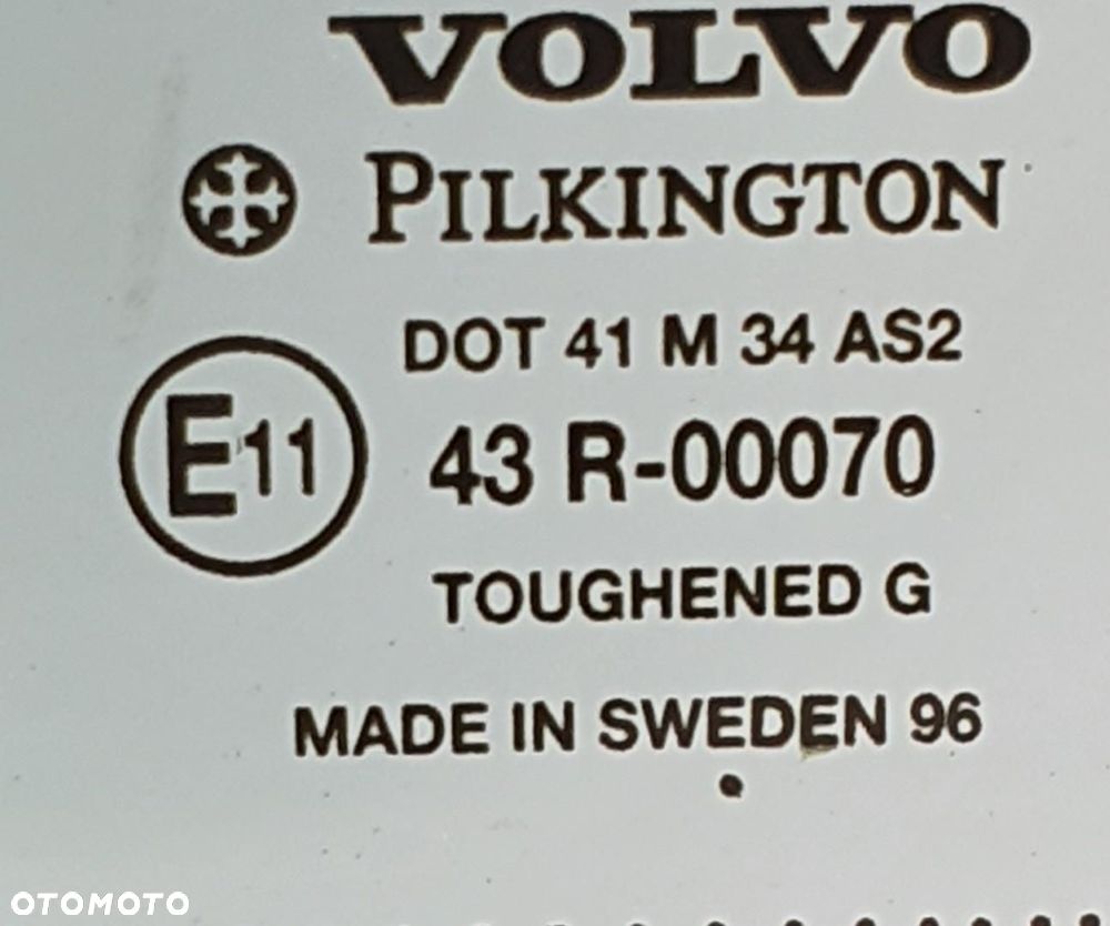 SZYBA KAROSERYJNA LEWY TYŁ TYLNA VOLVO V70 I 9151333 - 2