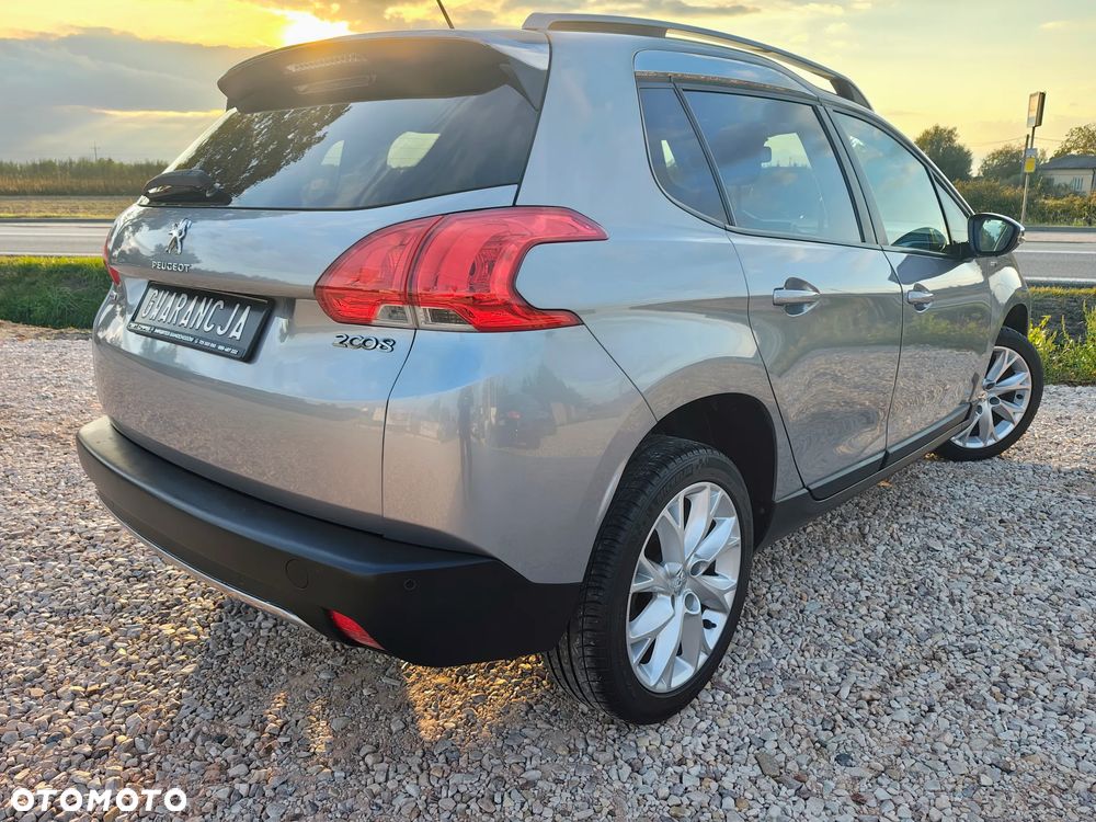 Peugeot 2008 1.6 BlueHDi Style - 16