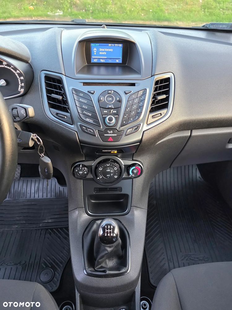 Ford Fiesta - 18