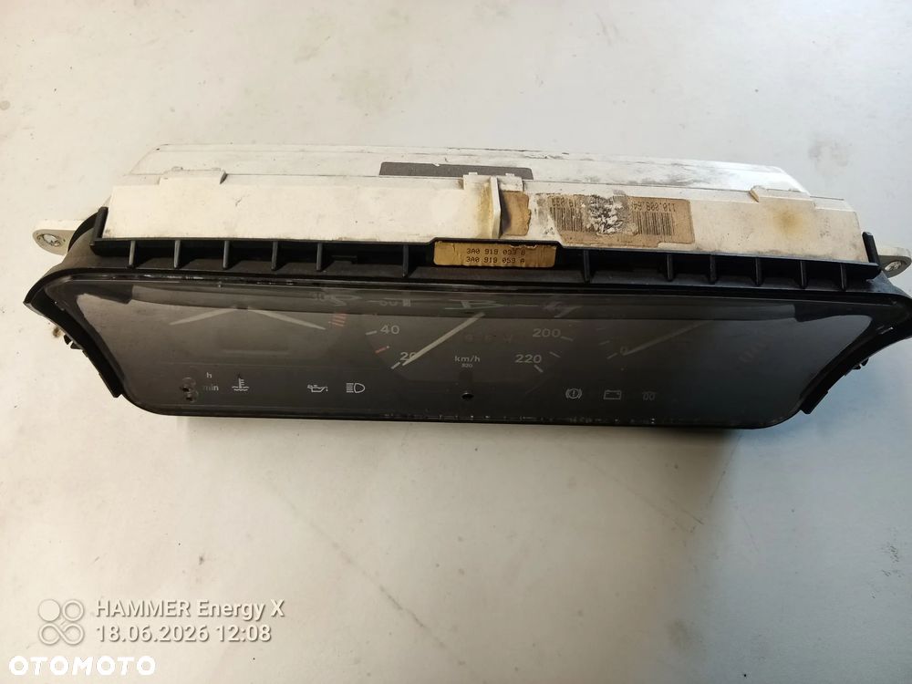 Volkswagen PASSAT B4 Licznik 3A0919033B - 2