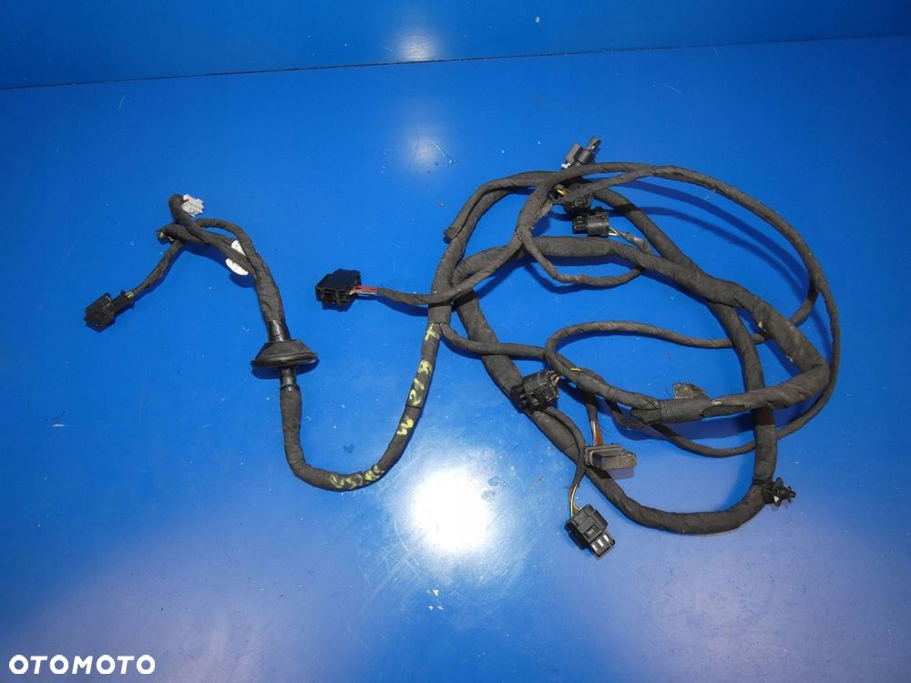 MERCEDES CLS W218 WIĄZKA CZUJNIKÓW PARKANIA RADAR PRZÓD USZKODZONA WTYCZKA - 1