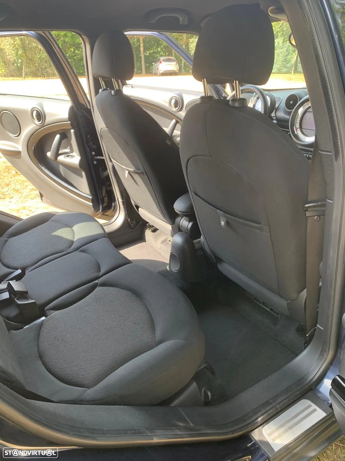 MINI Countryman Cooper D - 12