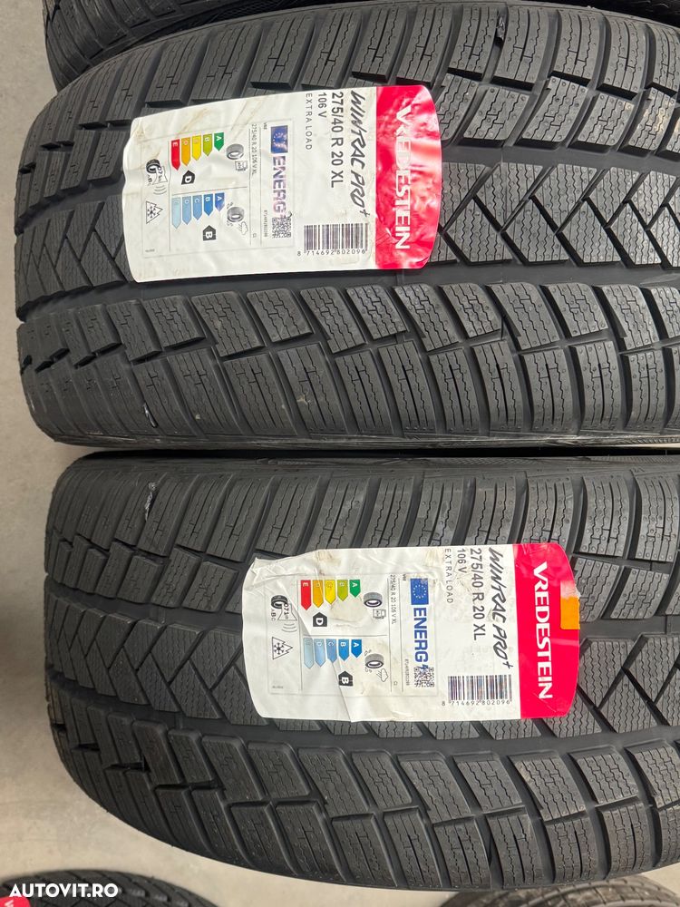 Vând set anvelope 245/45/20-275/40/20 vredestein de iarnă noi - 9