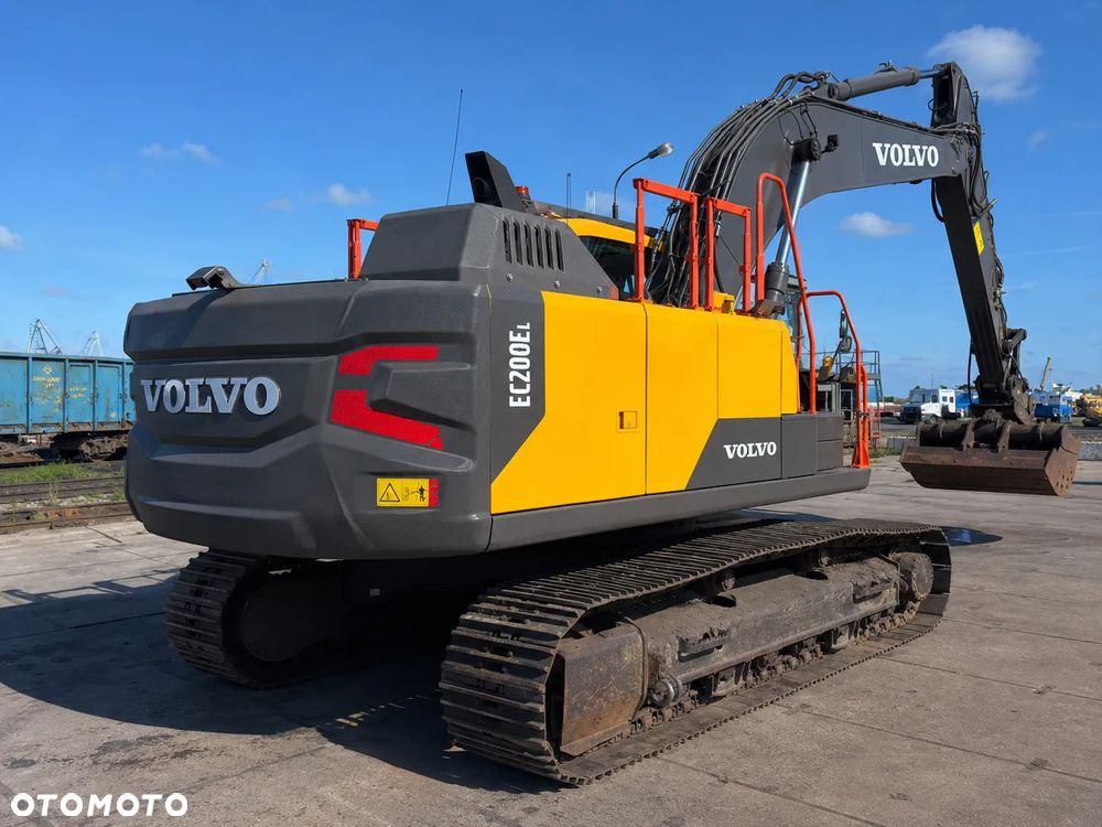 Volvo EC200el - 2