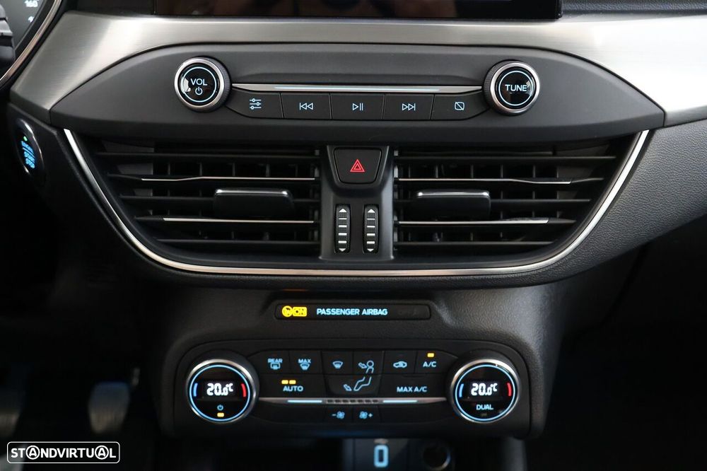 Ford Focus 1.5 TDCi EcoBlue Titanium - 16