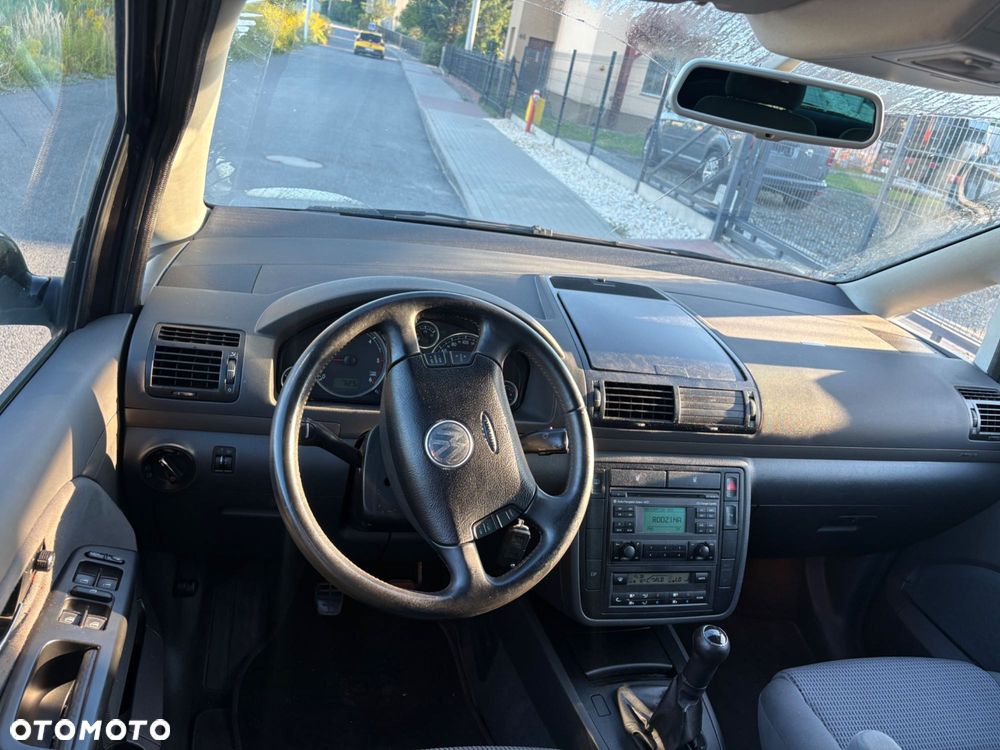 Volkswagen Sharan - 8