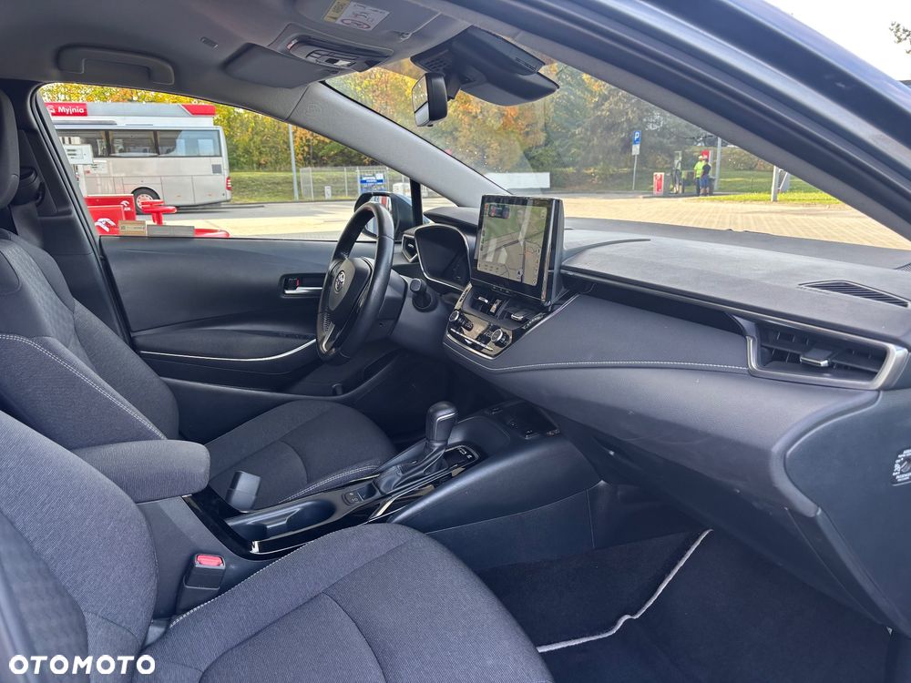 Toyota Corolla 1.8 Hybrid Comfort - 8