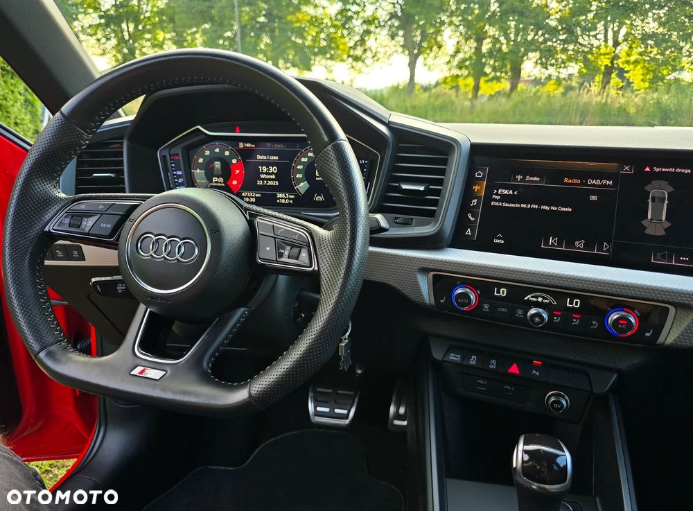 Audi A1 Sportback 30 TFSI S-Line S-tronic - 17