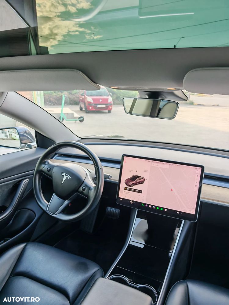Tesla Model 3 - 17