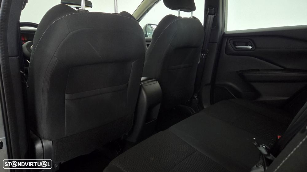 Nissan Qashqai 1.3 DIG-T Acenta Xtronic - 10