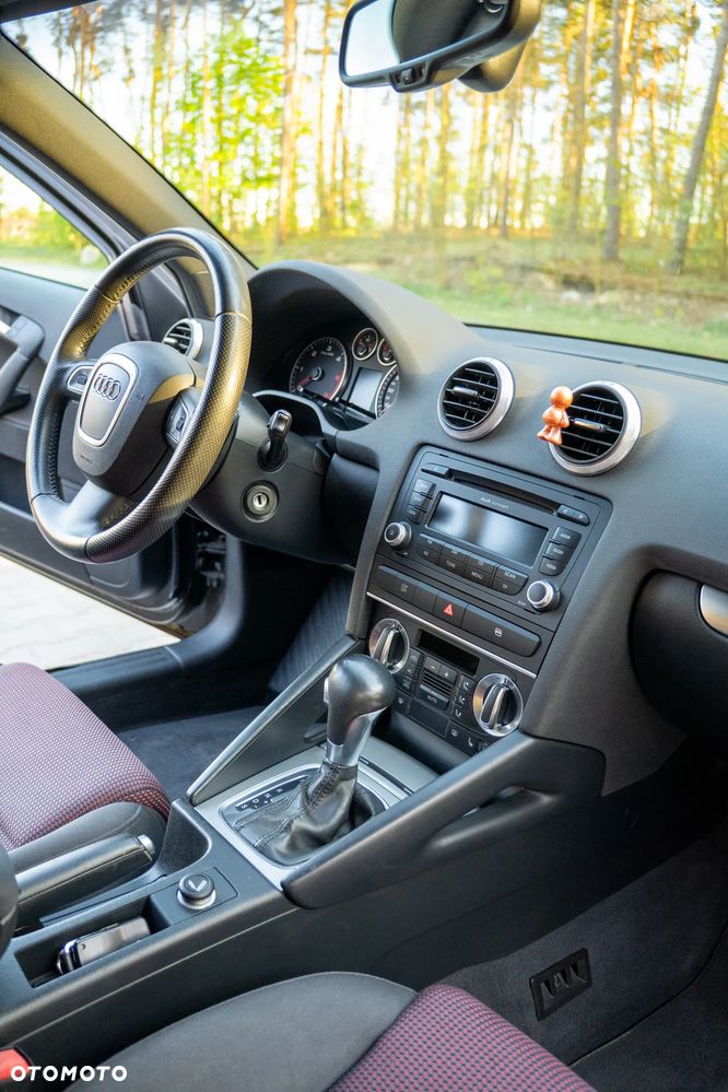 Audi A3 Sportback 2.0 TDI DSG Ambition - 21