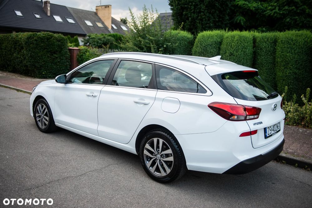 Hyundai i30 1.6 CRDI DCT Style - 12