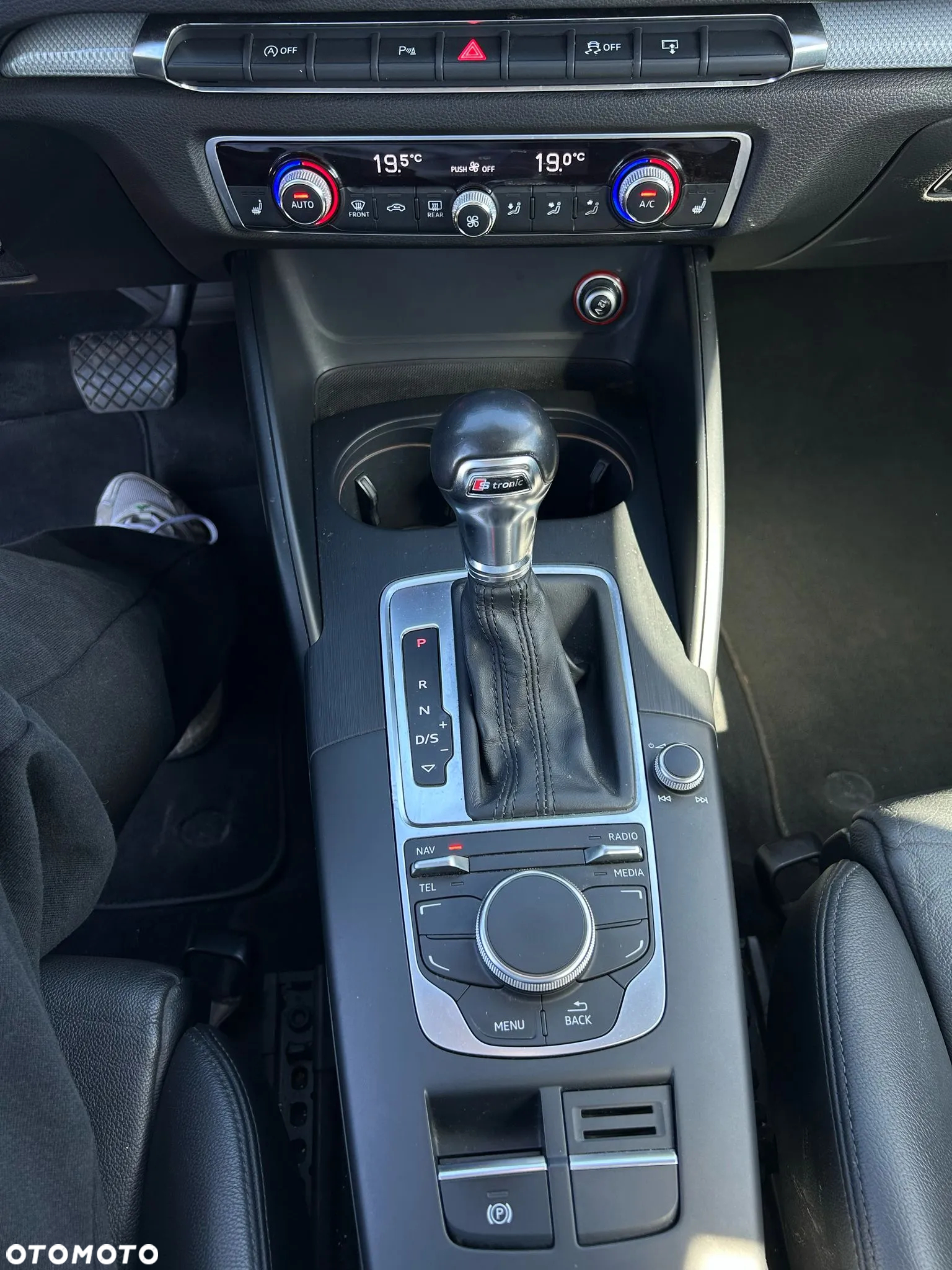 Audi A3 1.4 TFSI cylinder on demand Limousine S tronic Ambition - 12