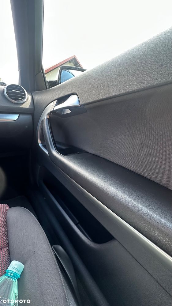 Audi A3 3-drzwiowe 1.6 TDI 99g DPF - 15
