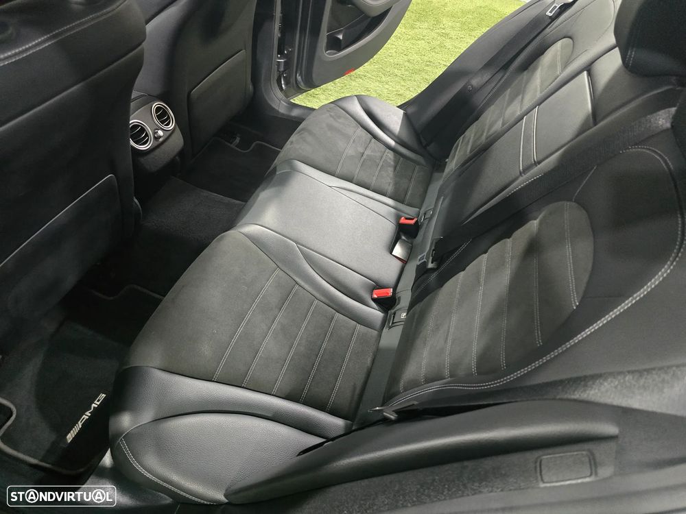 Mercedes-Benz C 300 d AMG Line - 14