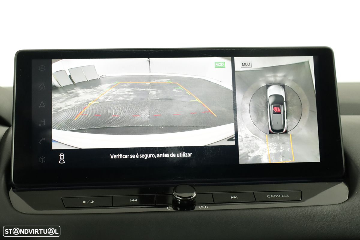 Nissan Qashqai 1.3 DIG-T N-Connecta LED - 12