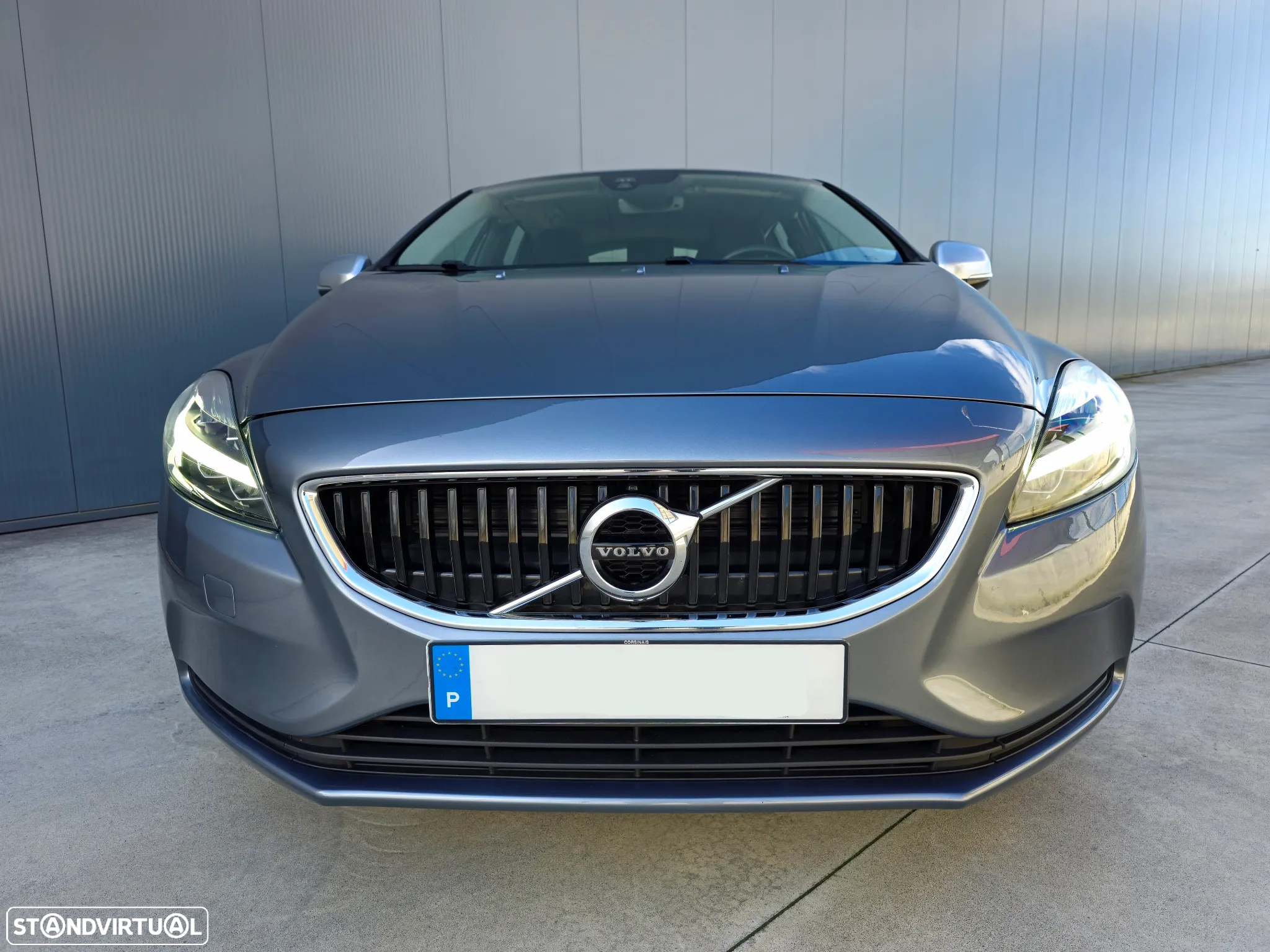Volvo V40 2.0 D3 Momentum - 12