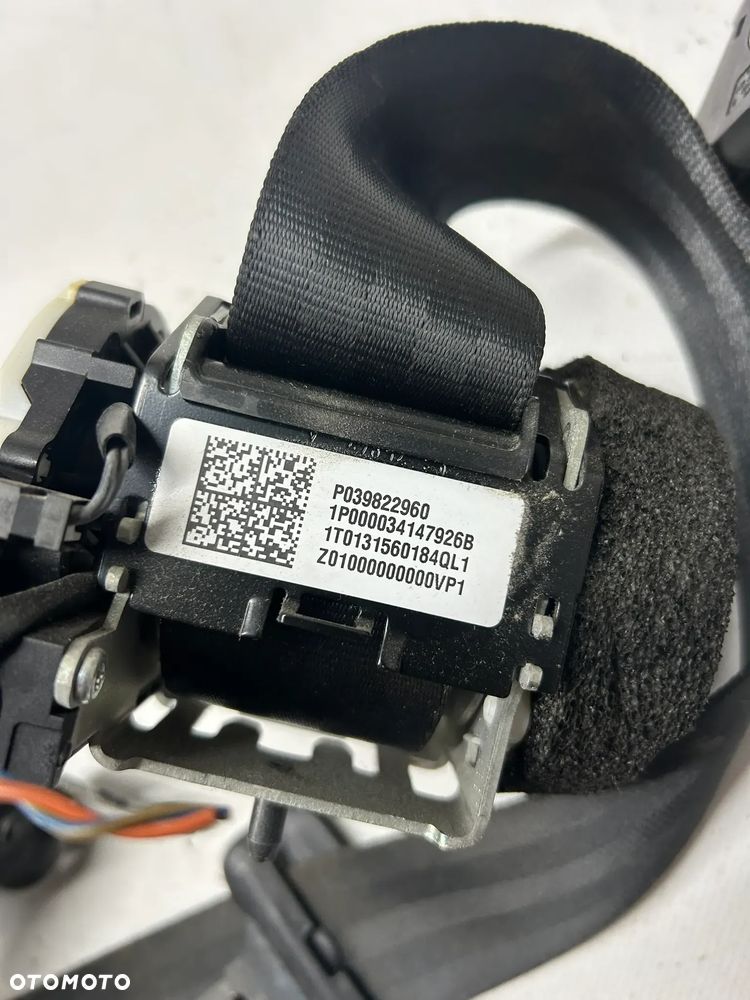Volvo S60 II lift V60 Pas tylny tył lewy prawy środkowy 2010-2018 039822960 039818850 039818856 - 6