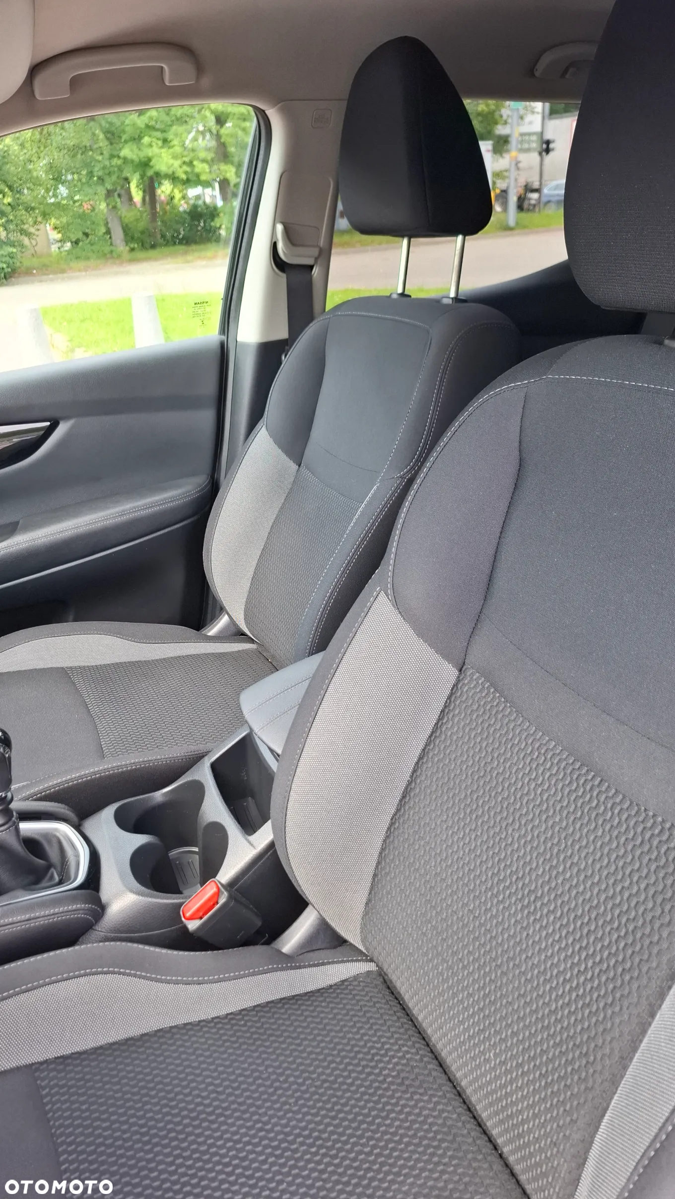 Nissan Qashqai 1.3 DIG-T Acenta - 9
