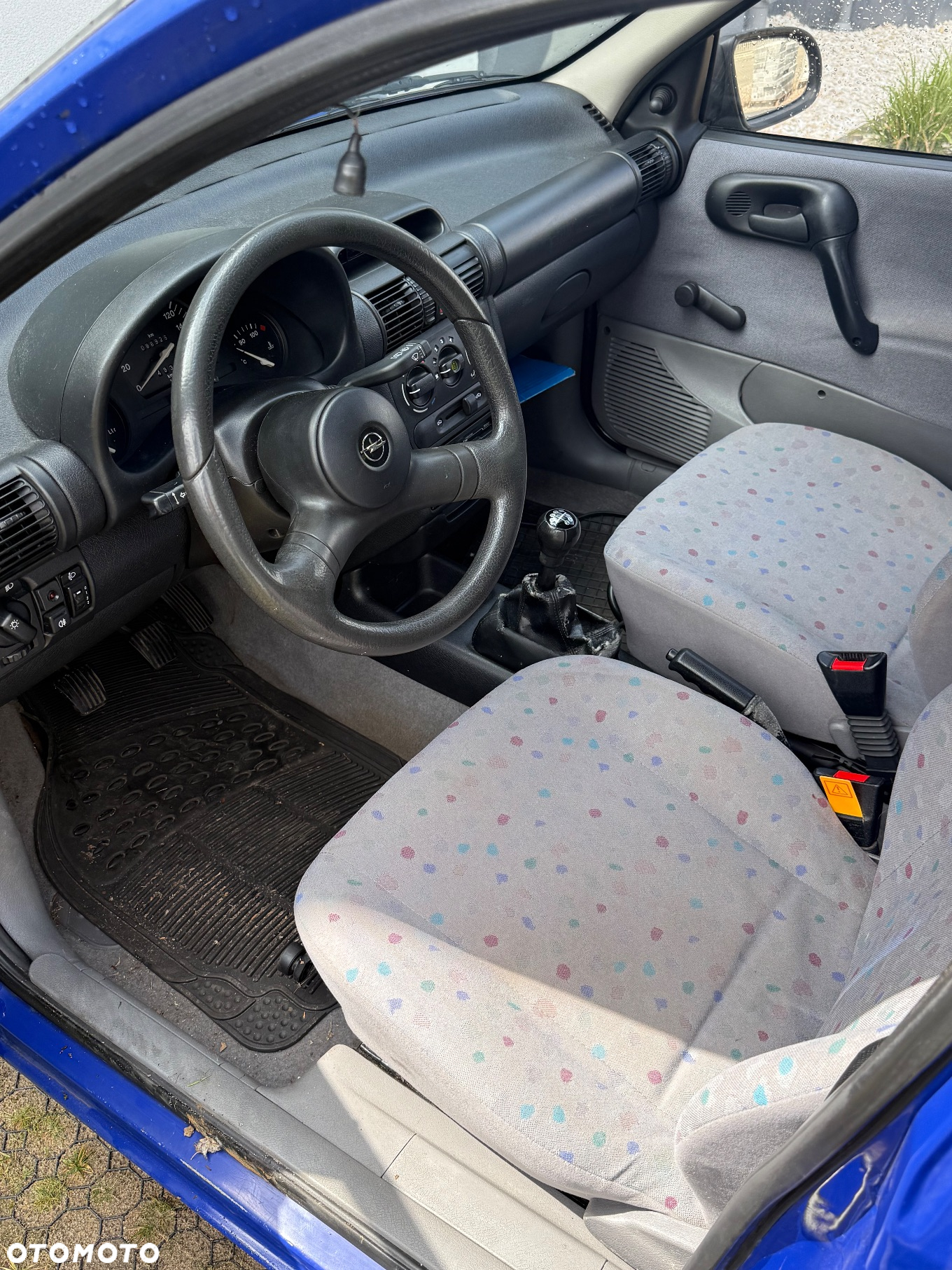 Opel Corsa - 8