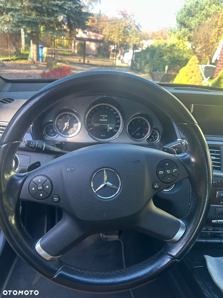 Mercedes-Benz Klasa E - 8