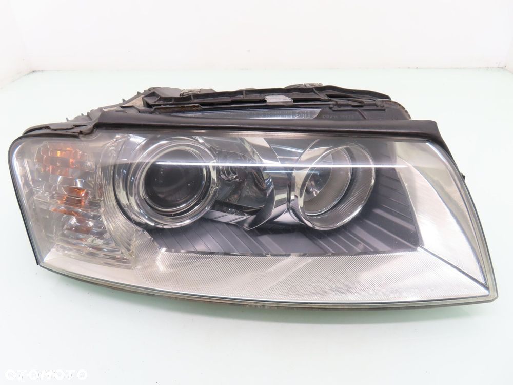 LAMPA PRAWA PRZEDNIA BI-XENON AUDI A8 D3 4E0941030R 1ZS00854066 4E0907813 - 1