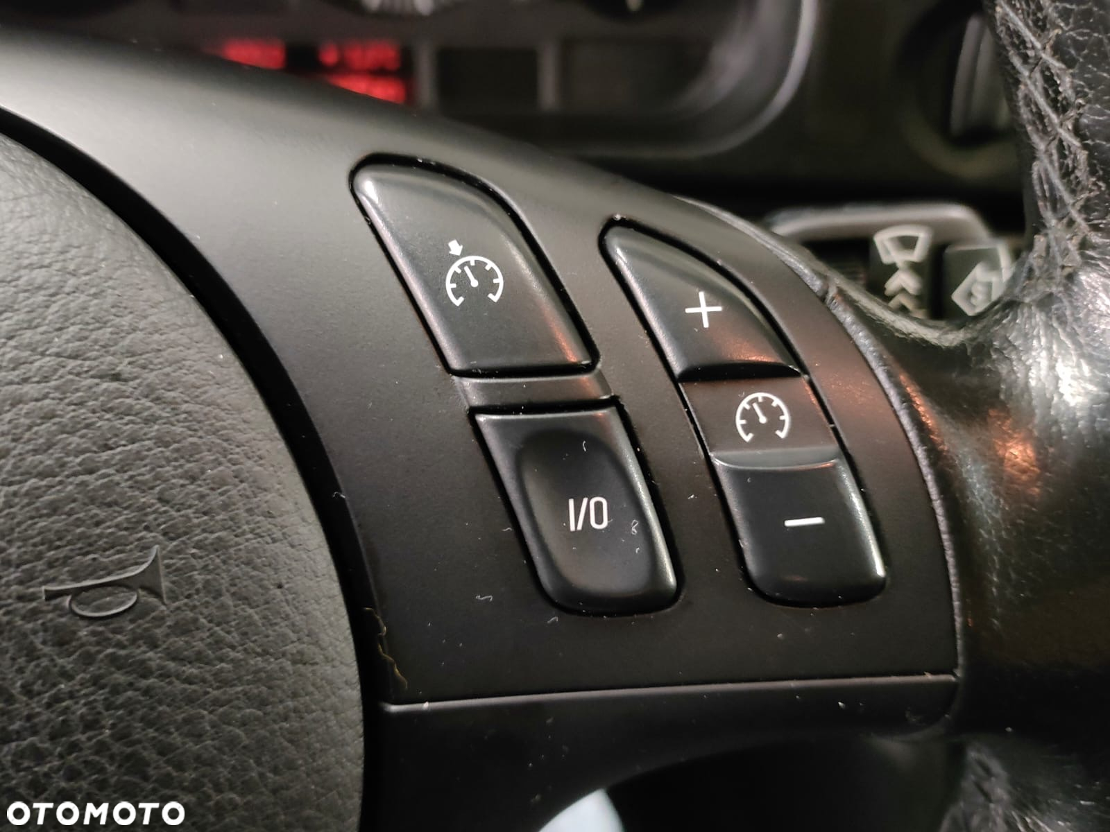 BMW Seria 5 525i - 32