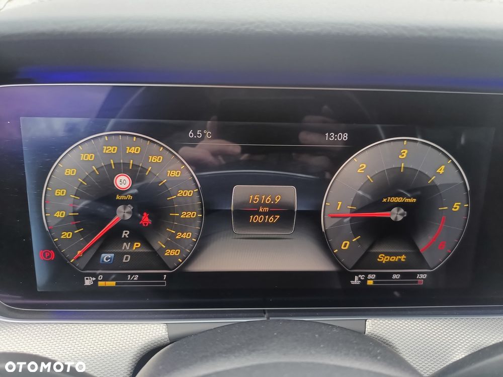 Mercedes-Benz Klasa E 220 d 4-Matic 9G-TRONIC - 14