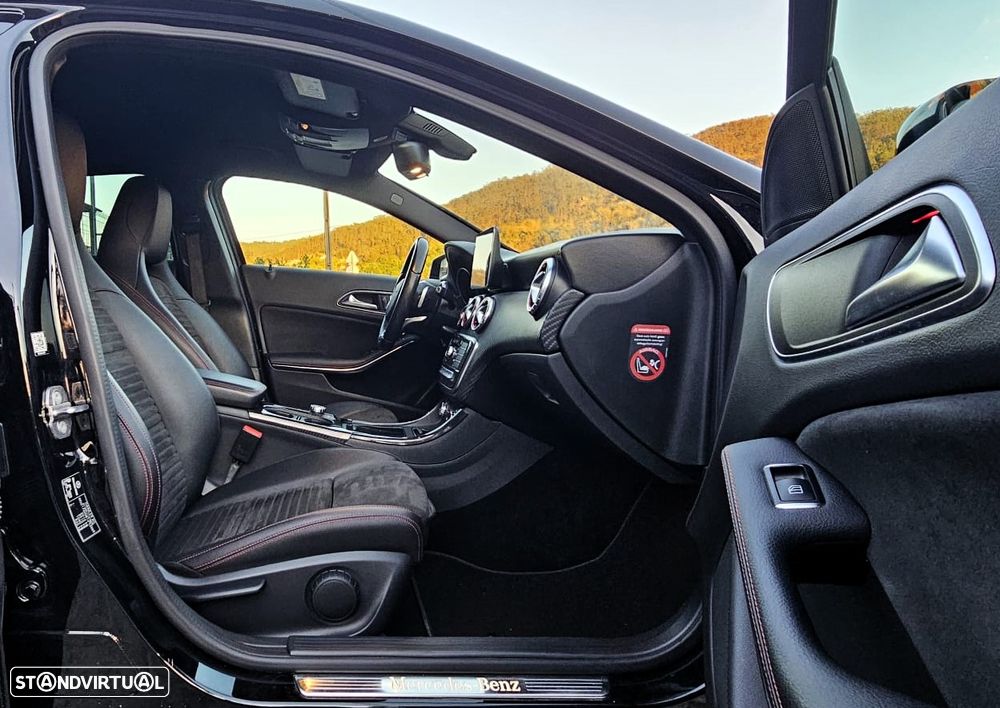 Mercedes-Benz A 200 d 7G-DCT AMG Line - 22