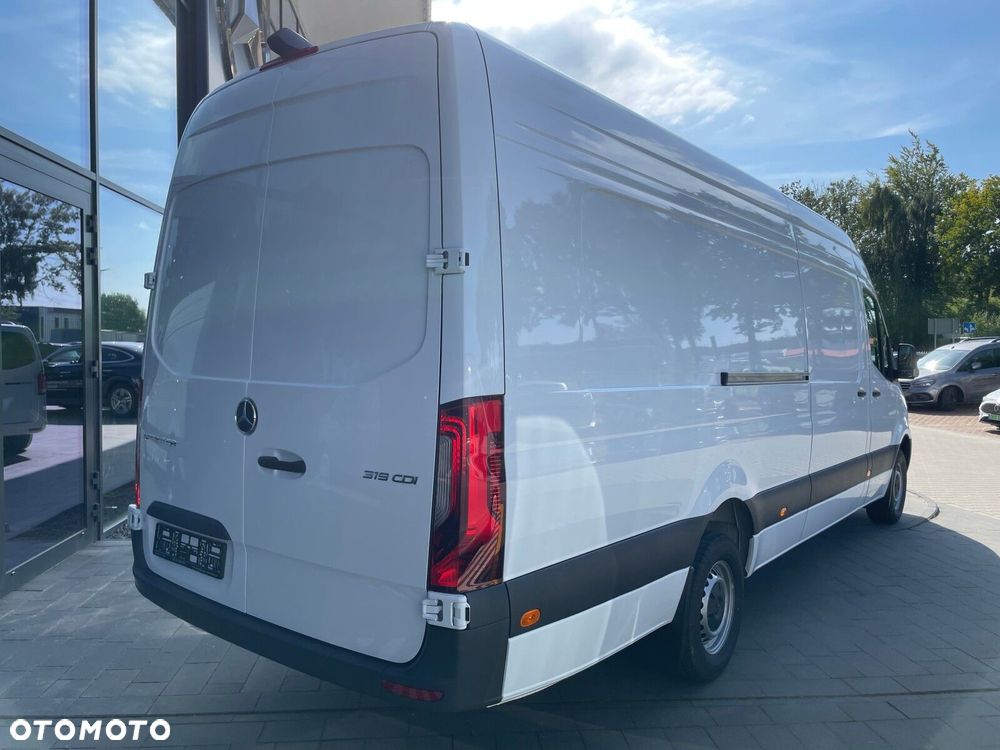 Mercedes-Benz Sprinter 319 CDI 190 KM Reflektory LED extra long - 4