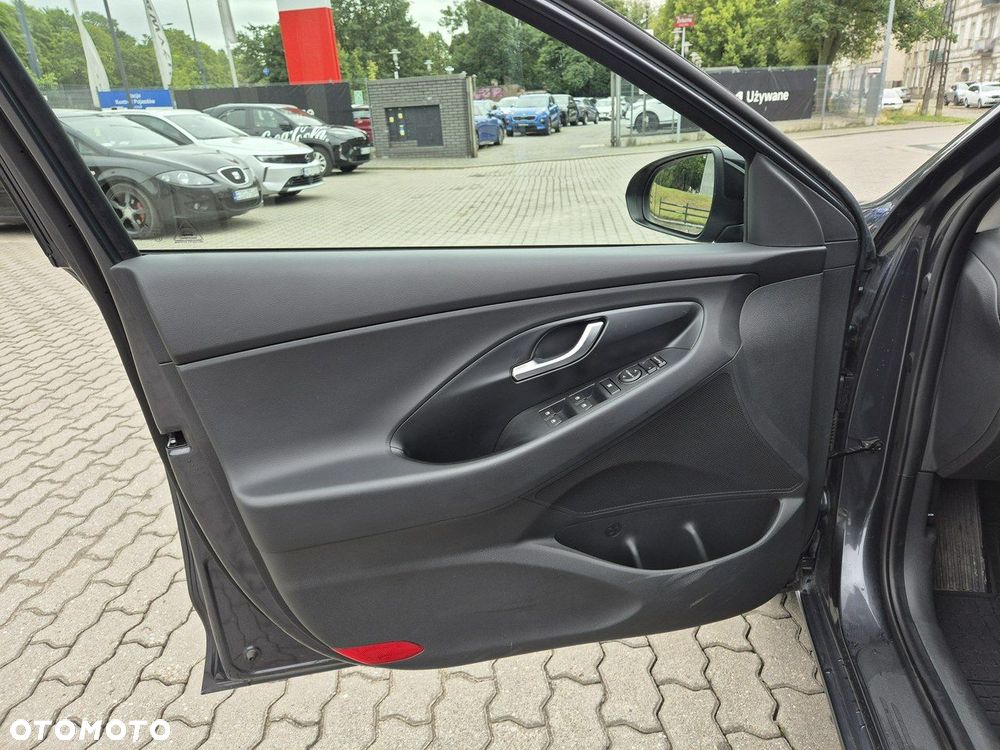 Hyundai i30 - 11