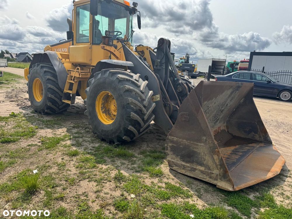 Volvo L120E - 11