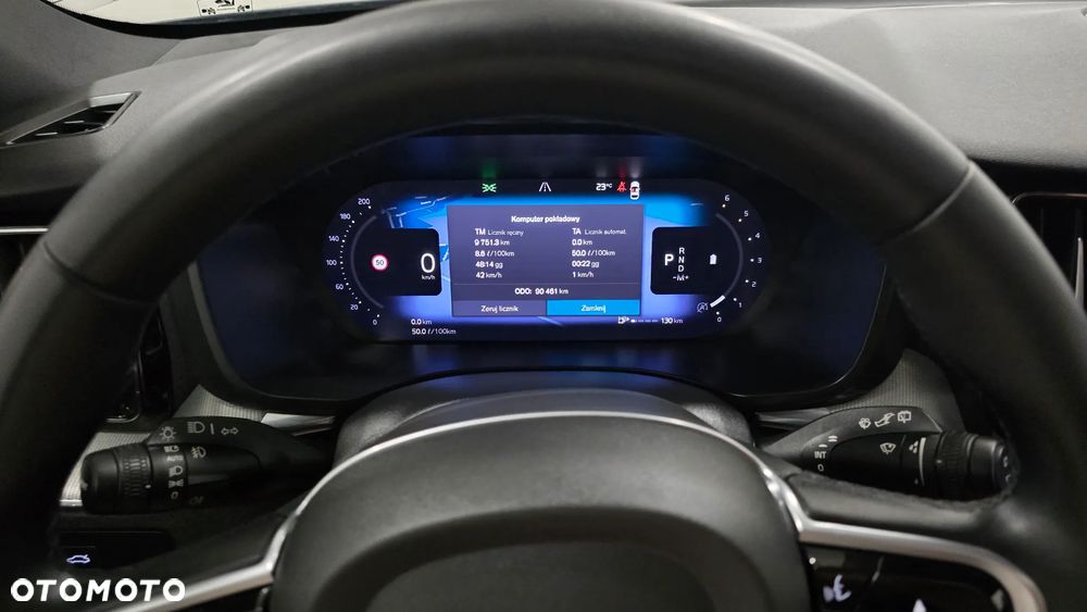 Volvo XC 60 B4 D Ultimate Dark - 25