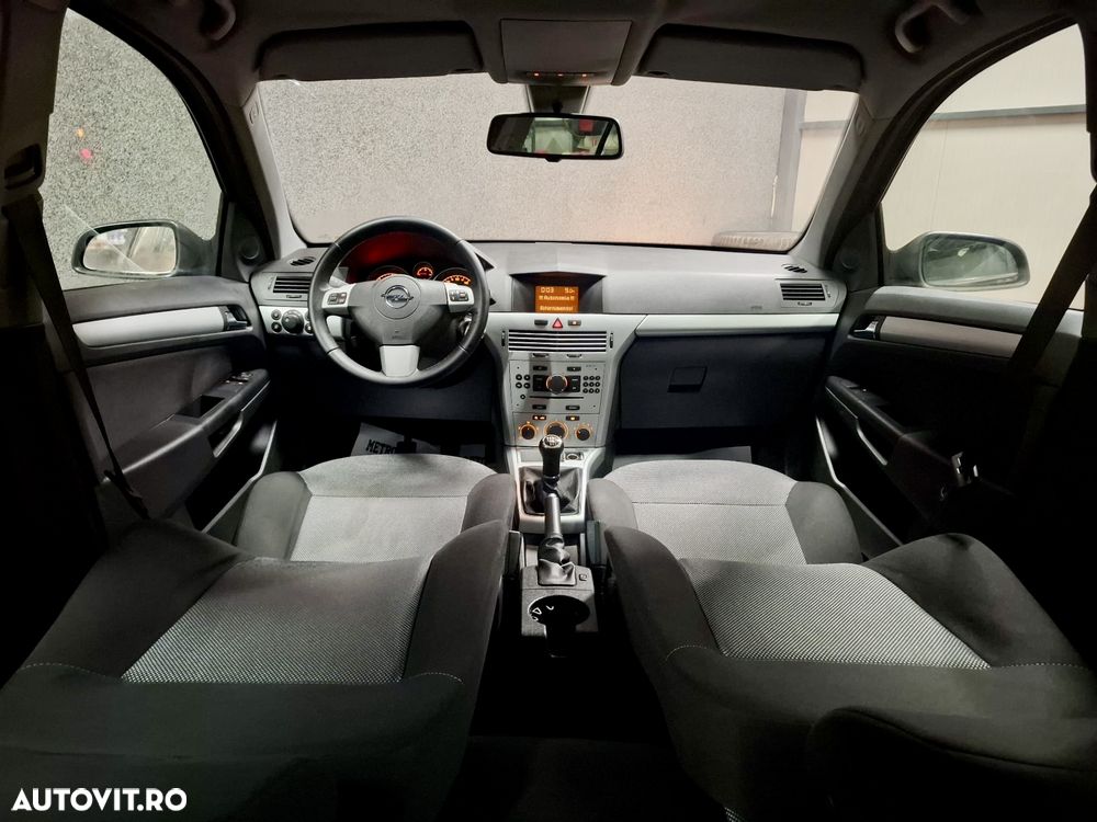 Opel Astra 1.7 CDTI Essentia - 5