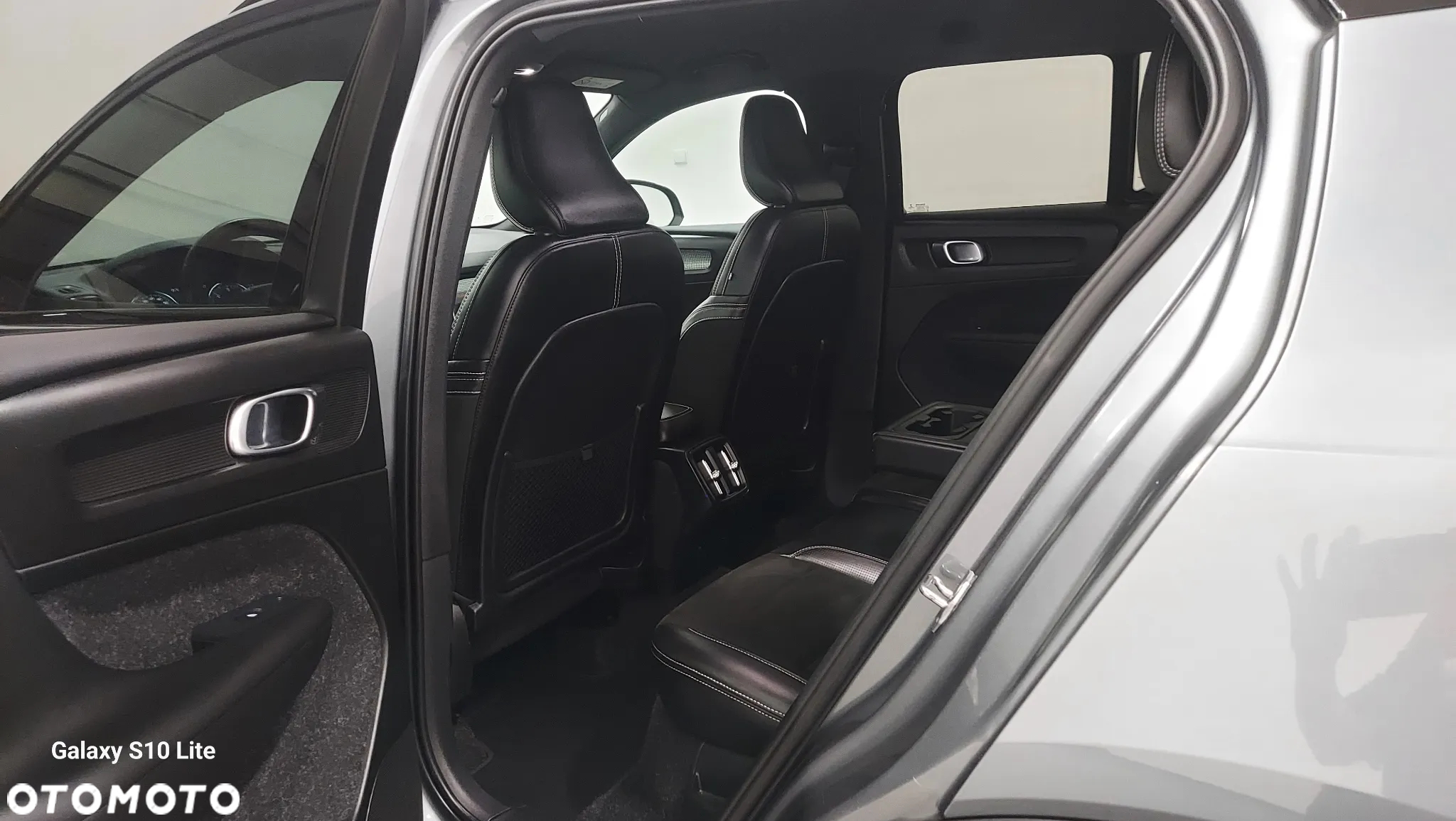 Volvo XC 40 D3 R-Design - 6