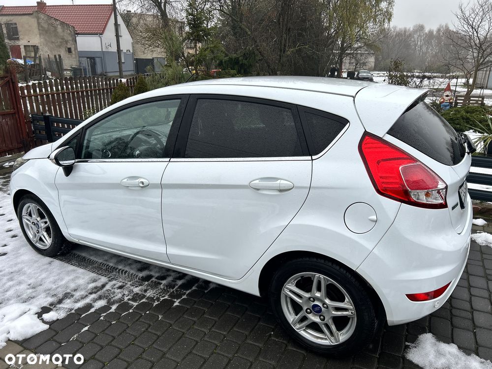 Ford Fiesta - 4