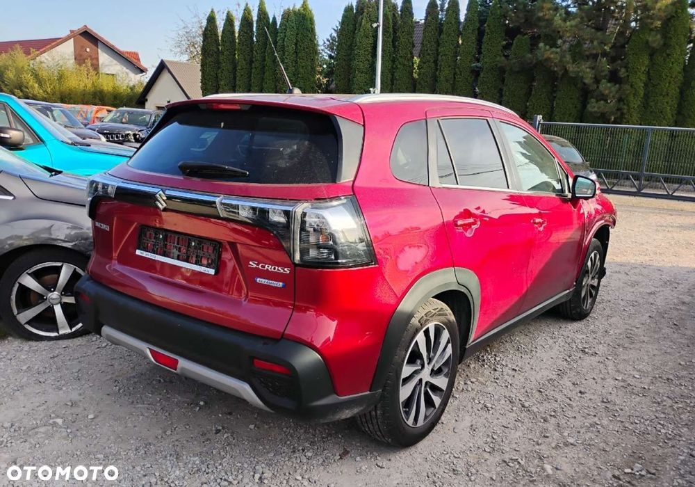 Suzuki S-Cross