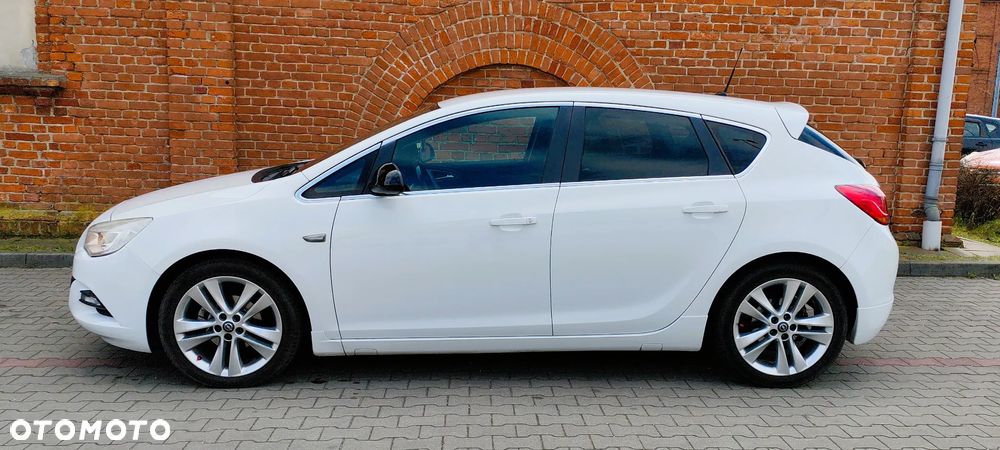 Opel Astra 1.4 Turbo Sport - 4