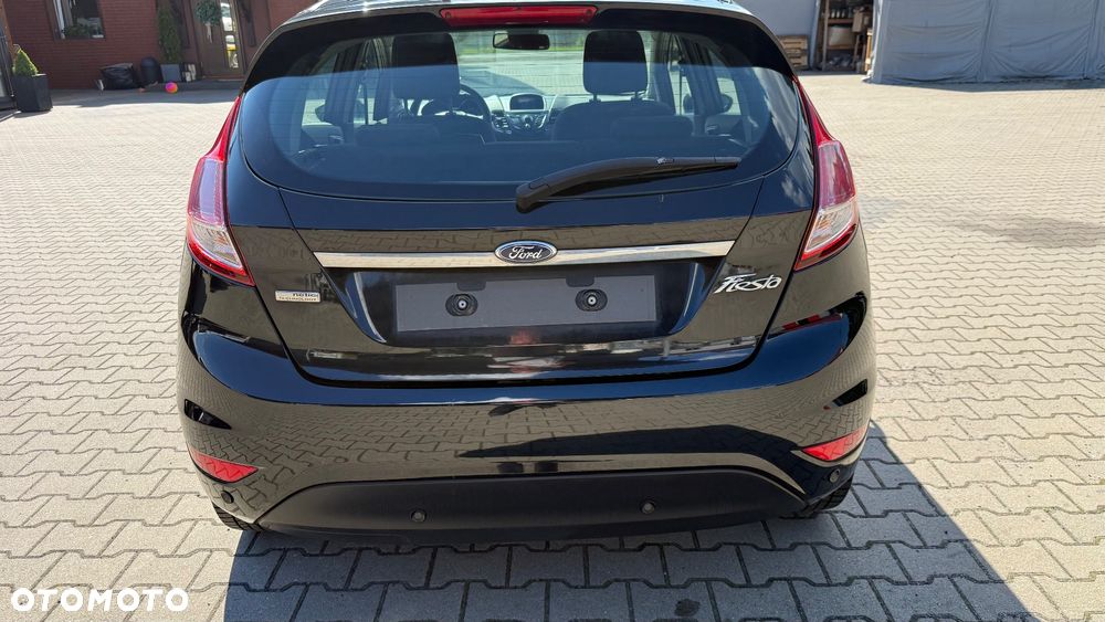 Ford Fiesta 1.0 EcoBoost Titanium ASS - 24