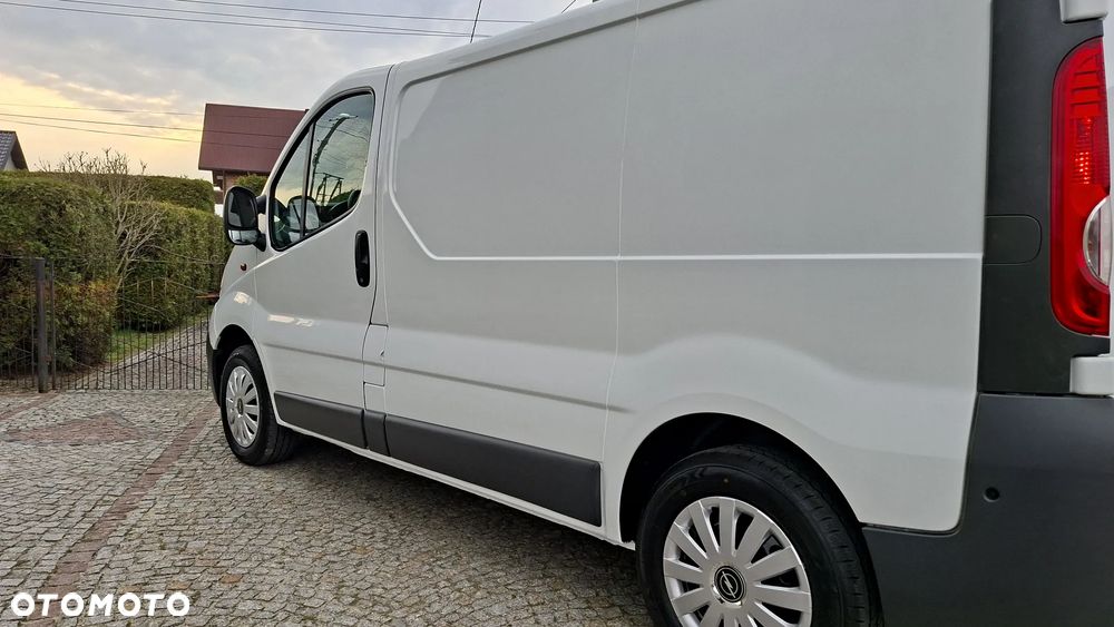 Opel VIVARO - 14