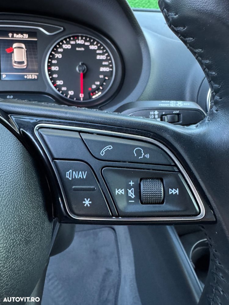 Audi A3 1.6 TDI Sportback S tronic design - 22