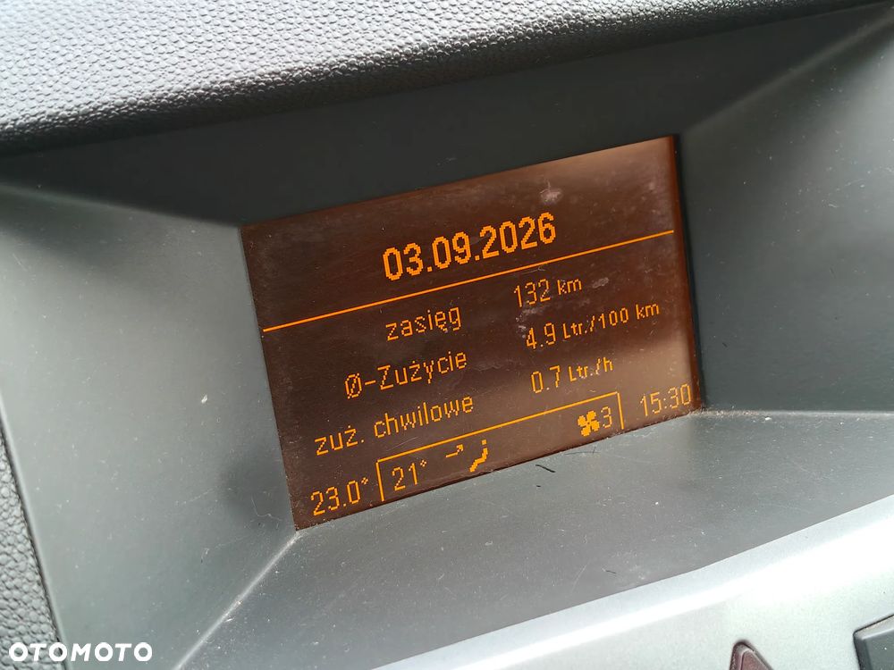 Opel Astra 1.7 CDTI DPF - 8