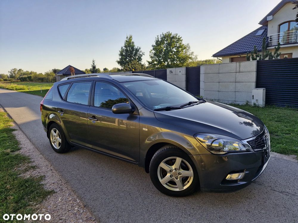Kia Ceed 1.6 Comfort - 2