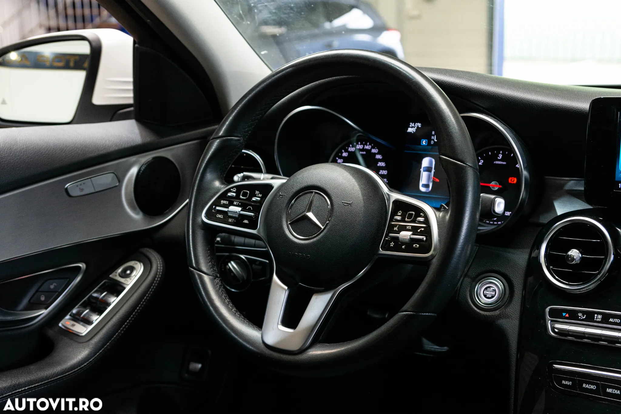 Mercedes-Benz C 220 d 4Matic 9G-TRONIC Avantgarde - 7