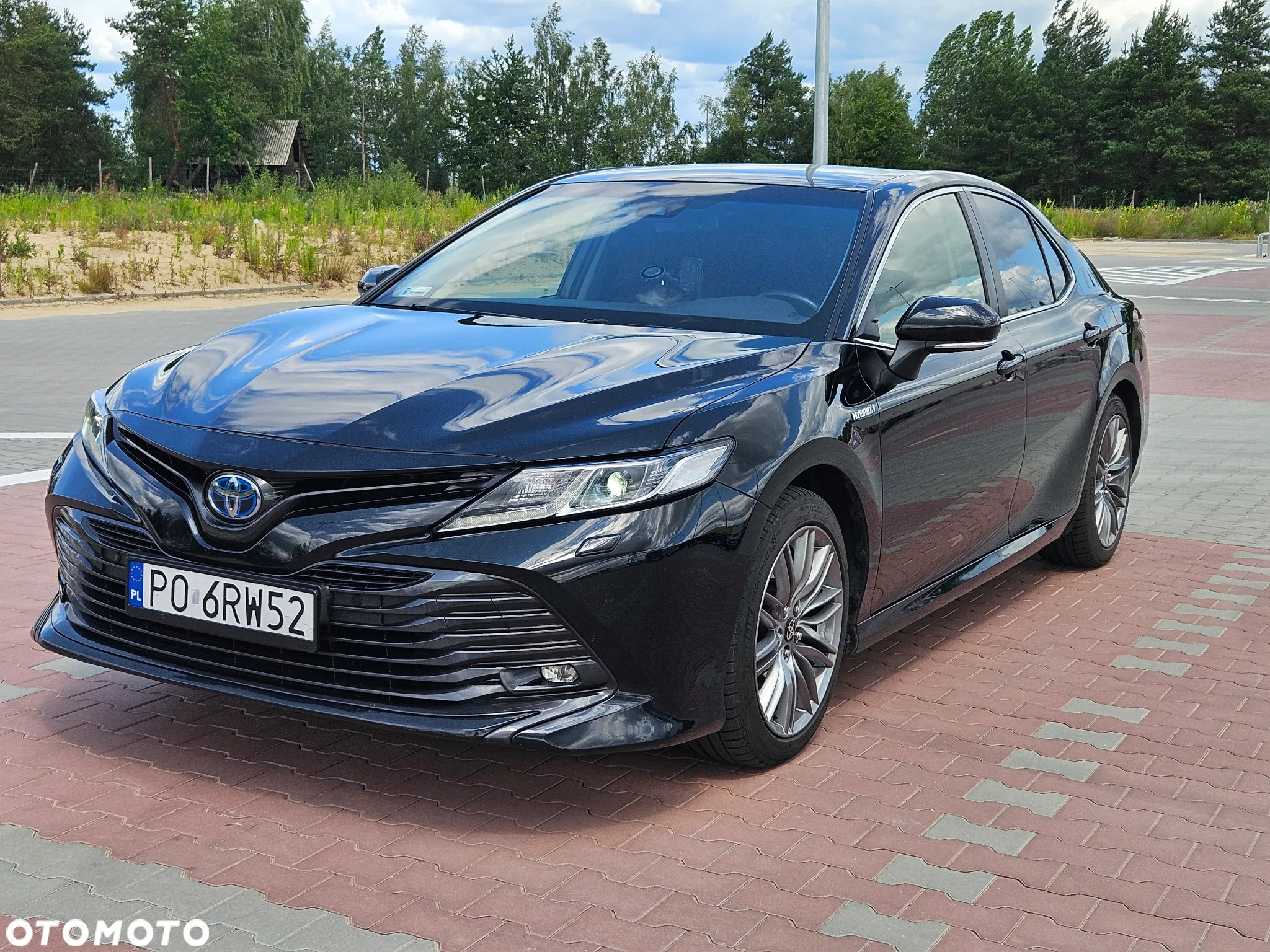 Toyota Camry 2.5 Hybrid Comfort CVT - 29