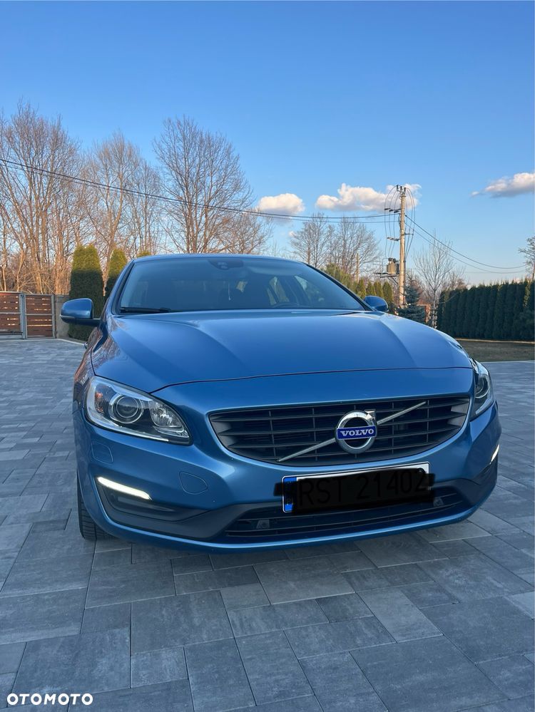 Volvo S60 - 2