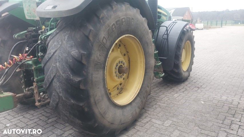 John Deere 7730 - 10