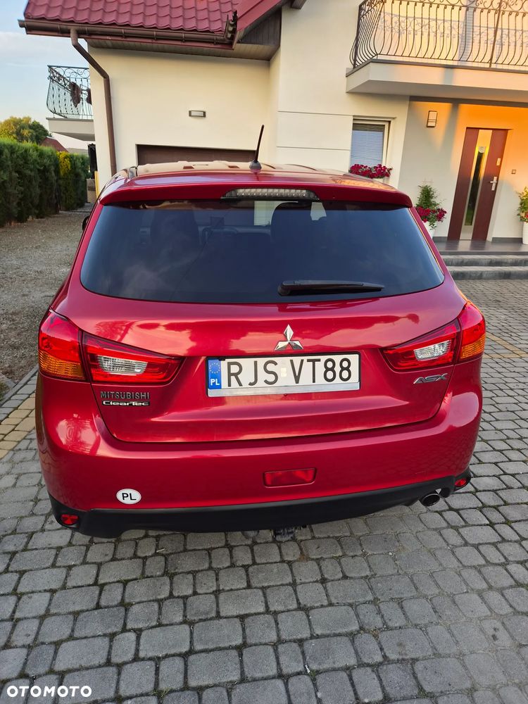 Mitsubishi ASX 1.6 Inform - 12