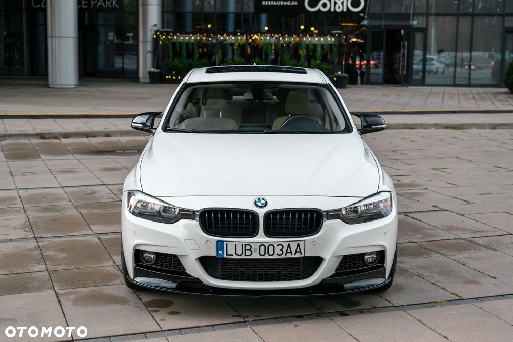 BMW Seria 3 320i xDrive M Sport sport - 4